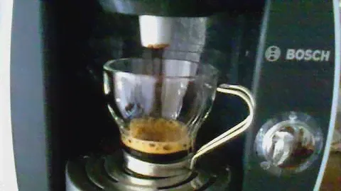 Brewing a Carte Noire Voluptuoso Coffee on a Tassimo TAS4511UC Bosch T-Disc machine