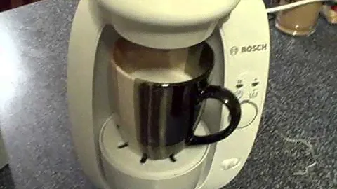 Momma Drama Tassimo T20 Brewbot Video Demonstration