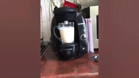 Приготовление латте макиато Bosch Tassimo